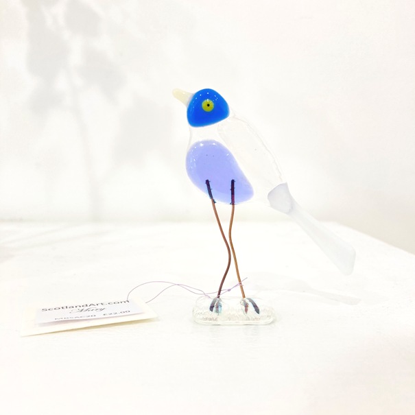 ''Mary' - Fused Glass Bird' by artist Moira Buchanan